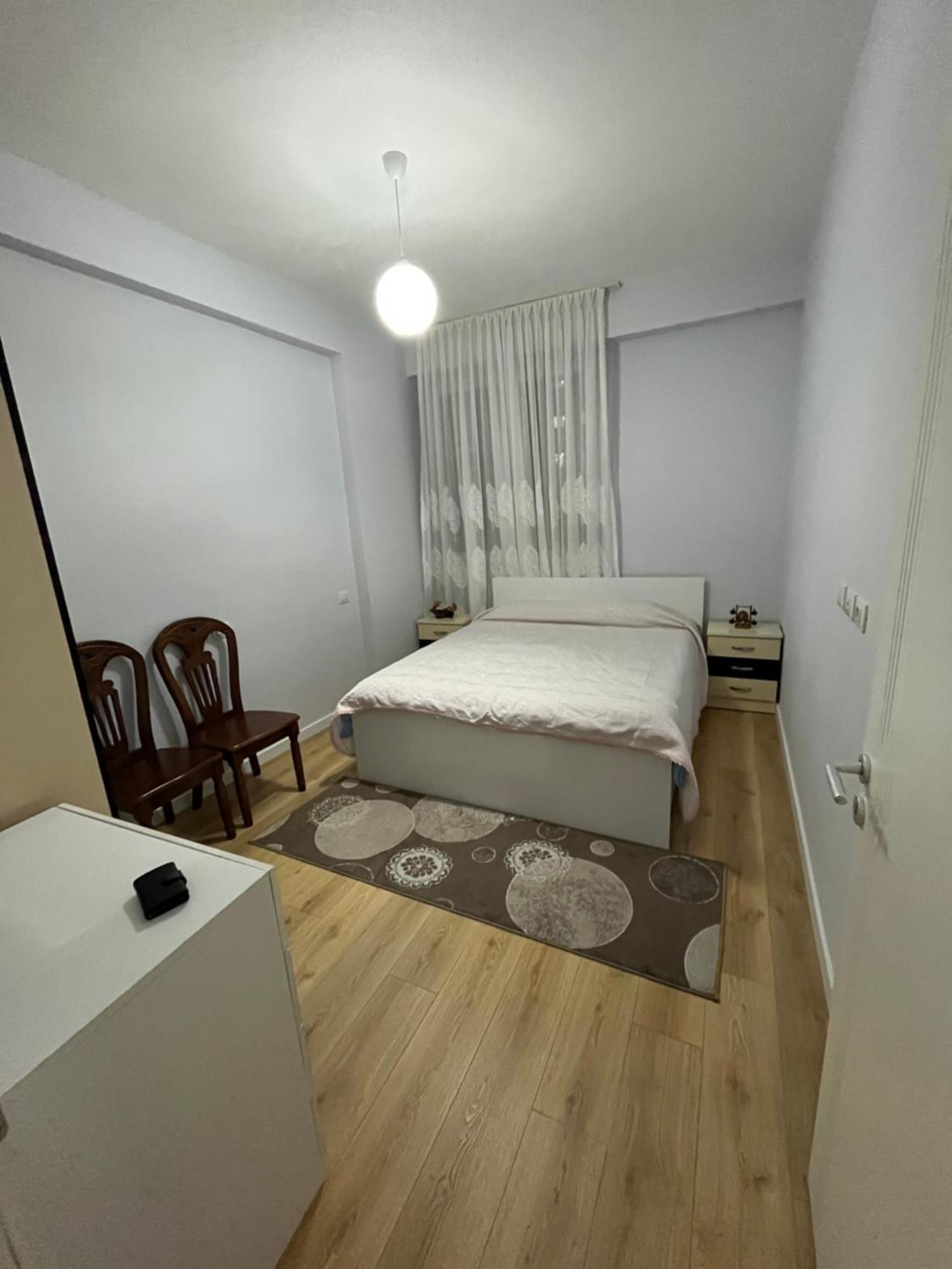 Sala Apartment Shkoder Exterior photo